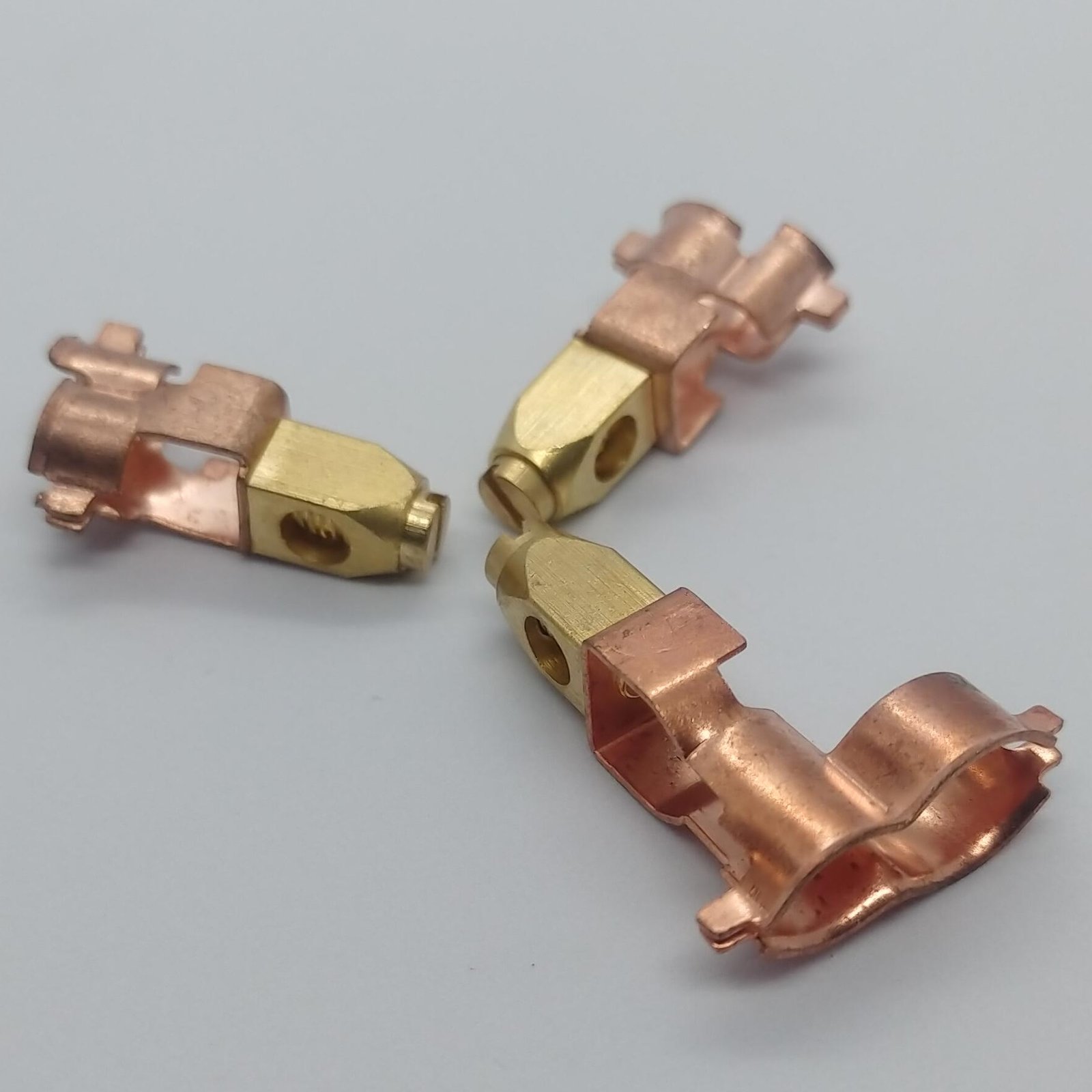 25A socket with copper bronze sheet metal.